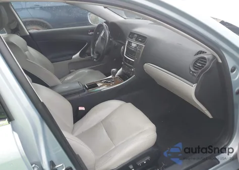 2011 Lexus Is 250 z USA, uszkodzony, nr VIN JTHBF5C26B5145484